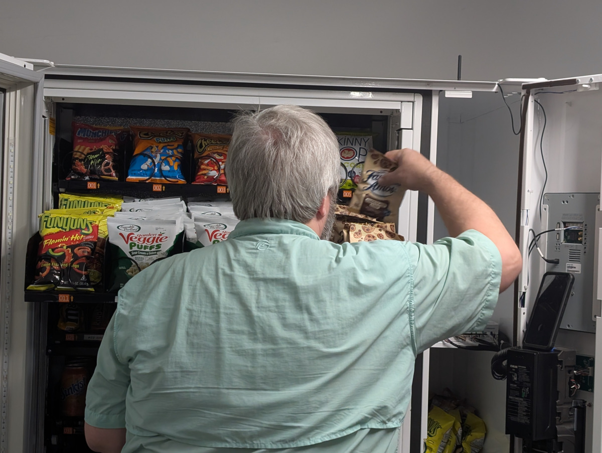 snack vending machine